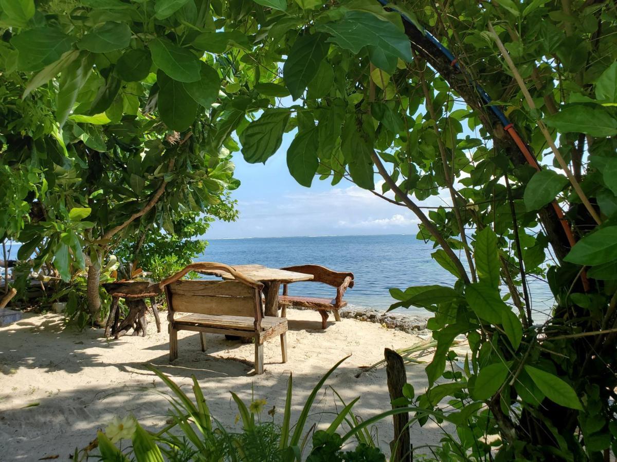 Patrick'S On The Beach Resort General Luna  Buitenkant foto