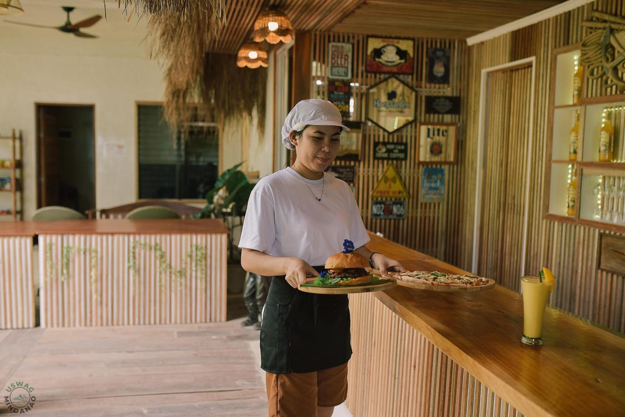 Patrick'S On The Beach Resort General Luna  Buitenkant foto